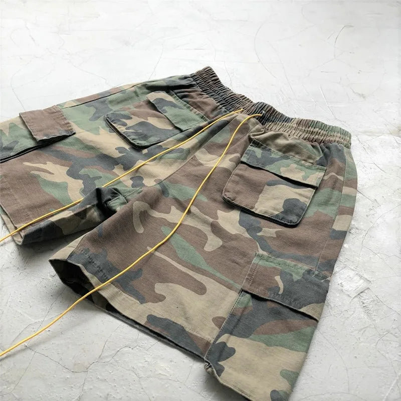 mans camo fashion shorts
